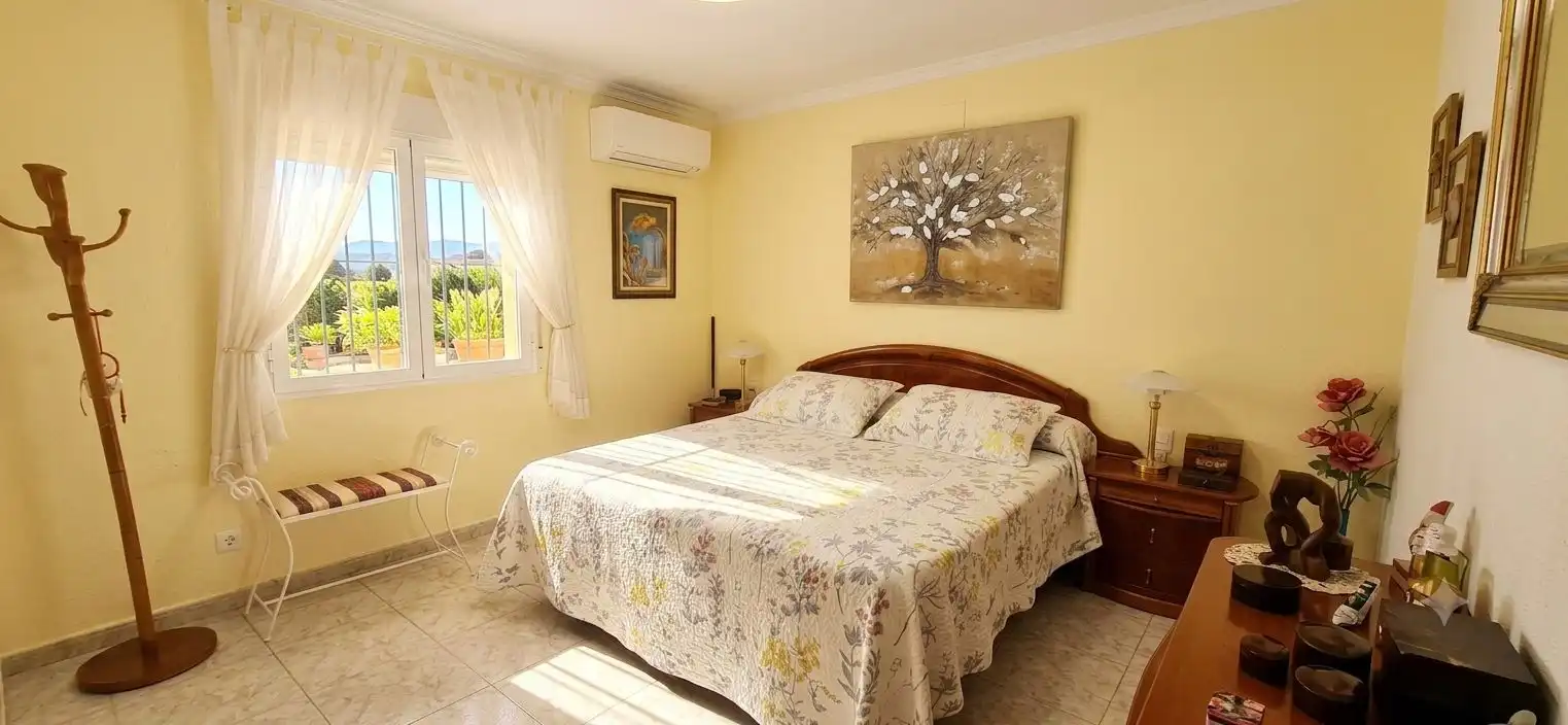 Detached house with pool for sale in Orba, imagen 8
