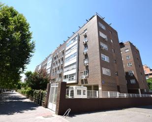 Exterior view of Flat for sale in Fuenlabrada  with Air Conditioner