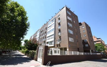 Vista exterior de Pis en venda en Fuenlabrada amb Aire condicionat