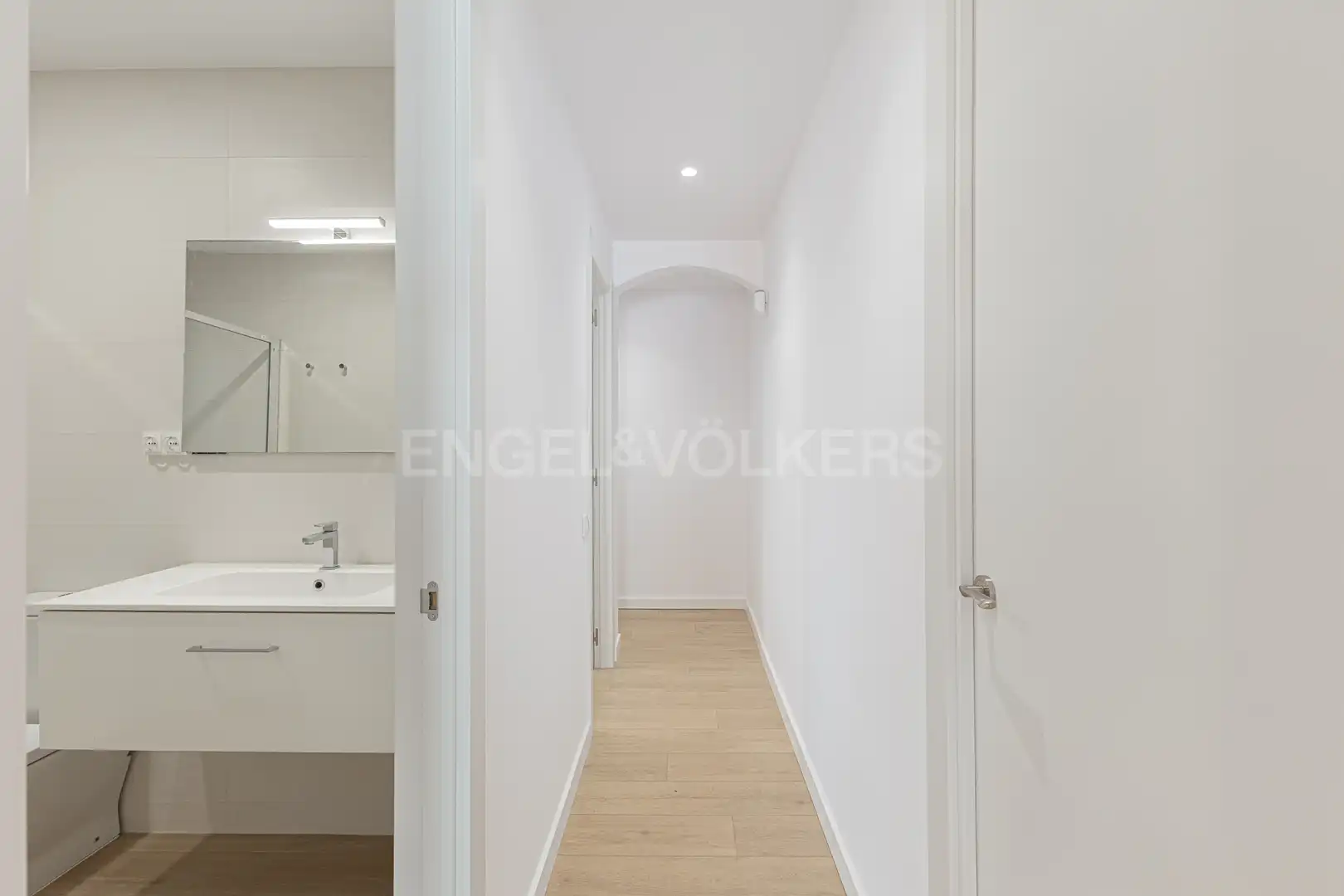 Piso en venta en Barcelona con Aire acondicionado, Calefacción y Parquet