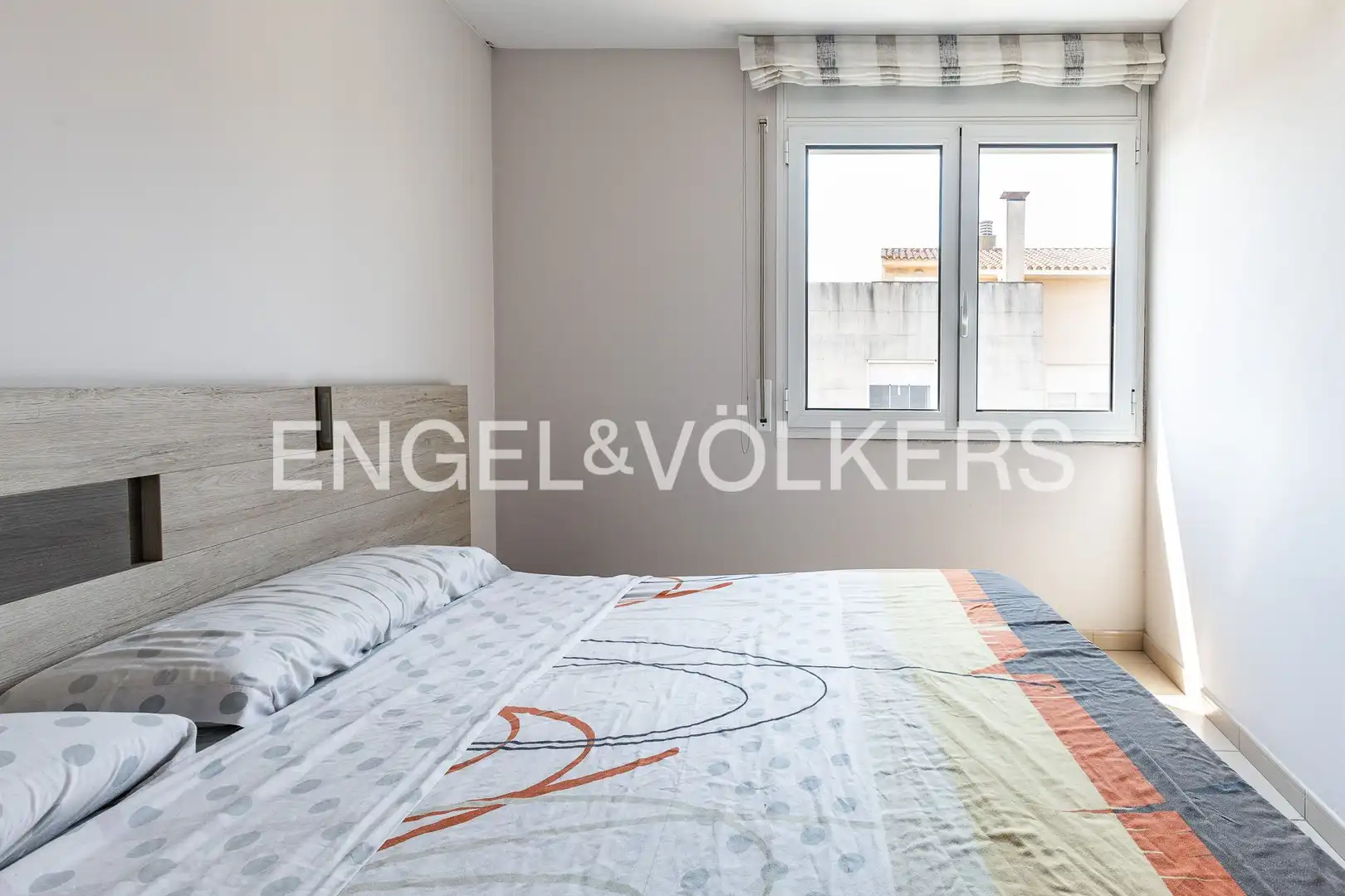 Habitación de Casa adosada en venta en Castellar del Vallès con Aire acondicionado, Calefacción y Terraza
