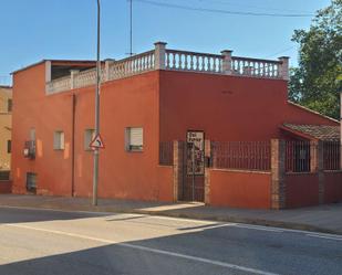 Vista exterior de Casa o xalet en venda en Bàscara amb Terrassa i Balcó