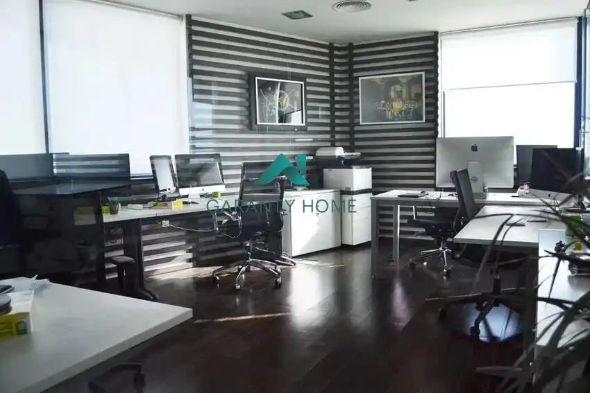 Office for sale in Murcia  with Air Conditioner