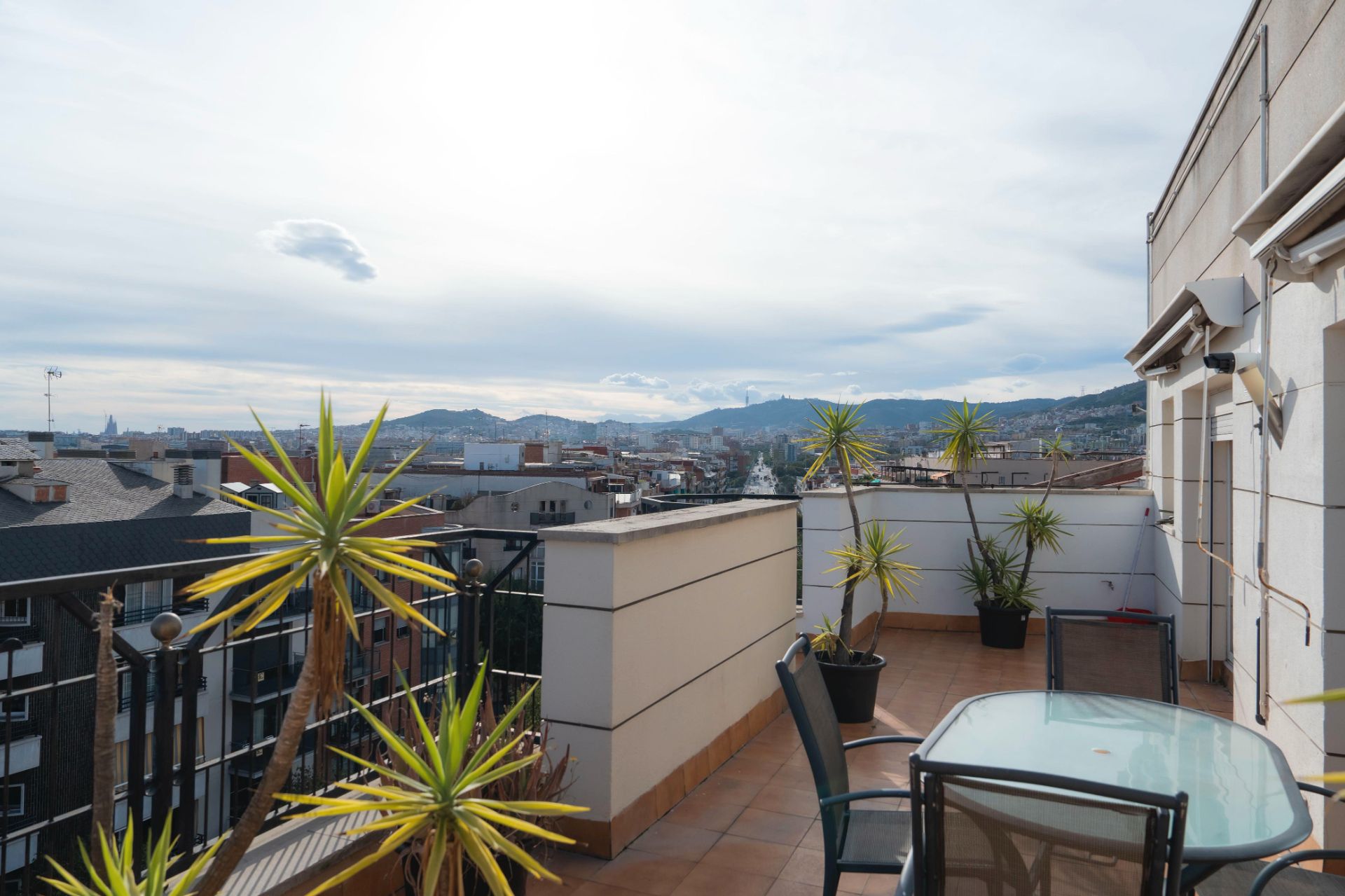 Ático en venta en Passeig de Llorenç Serra, 6, Riu Nord