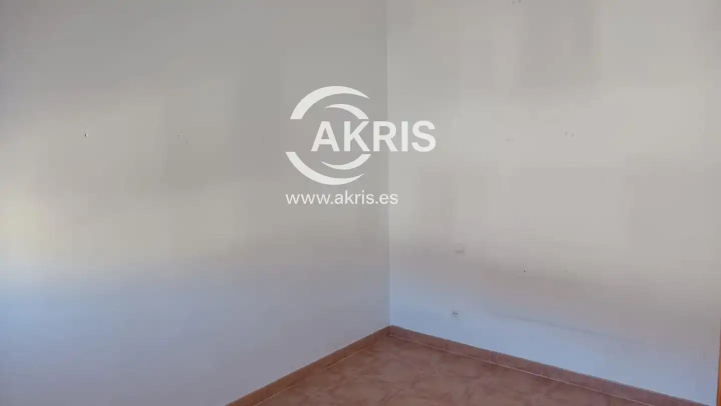 Houses for sale in Calle Colón, La Puebla de Almoradiel