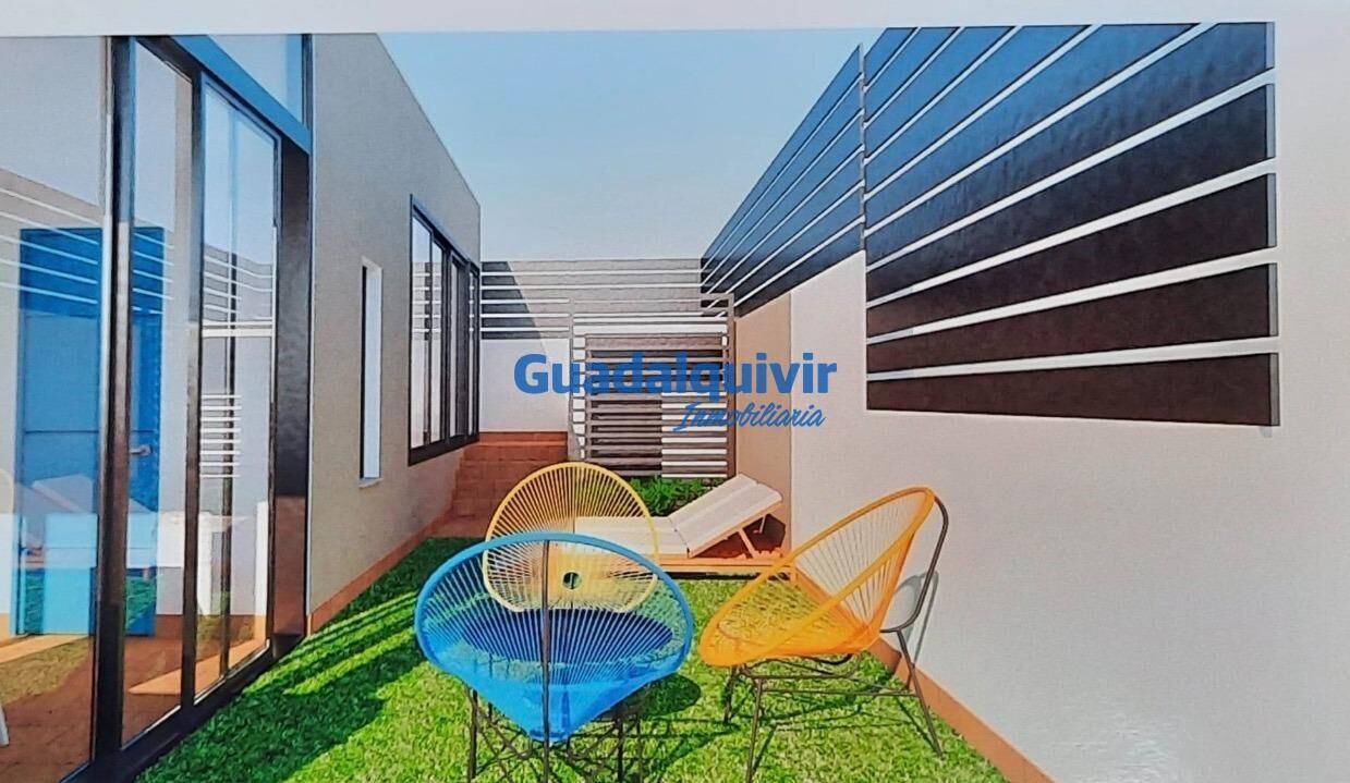 Terrace of House or chalet for sale in  Sevilla Capital  with Air Conditioner, Heating and Terrace