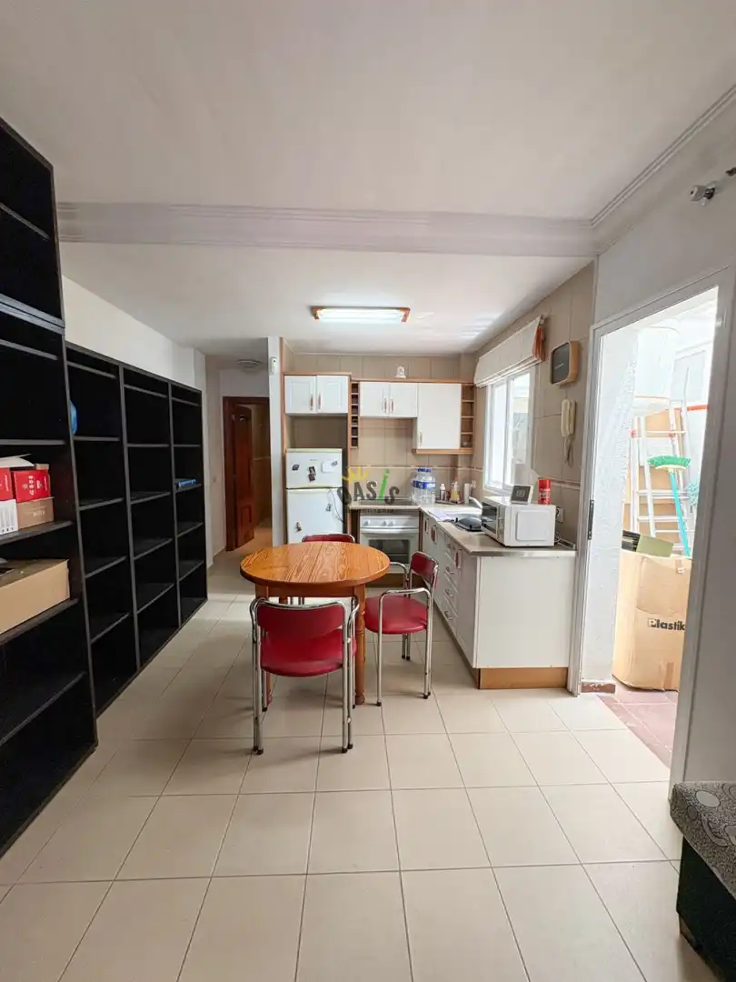Küche von Wohnung zum Verkauf in Arico mit Abstellraum