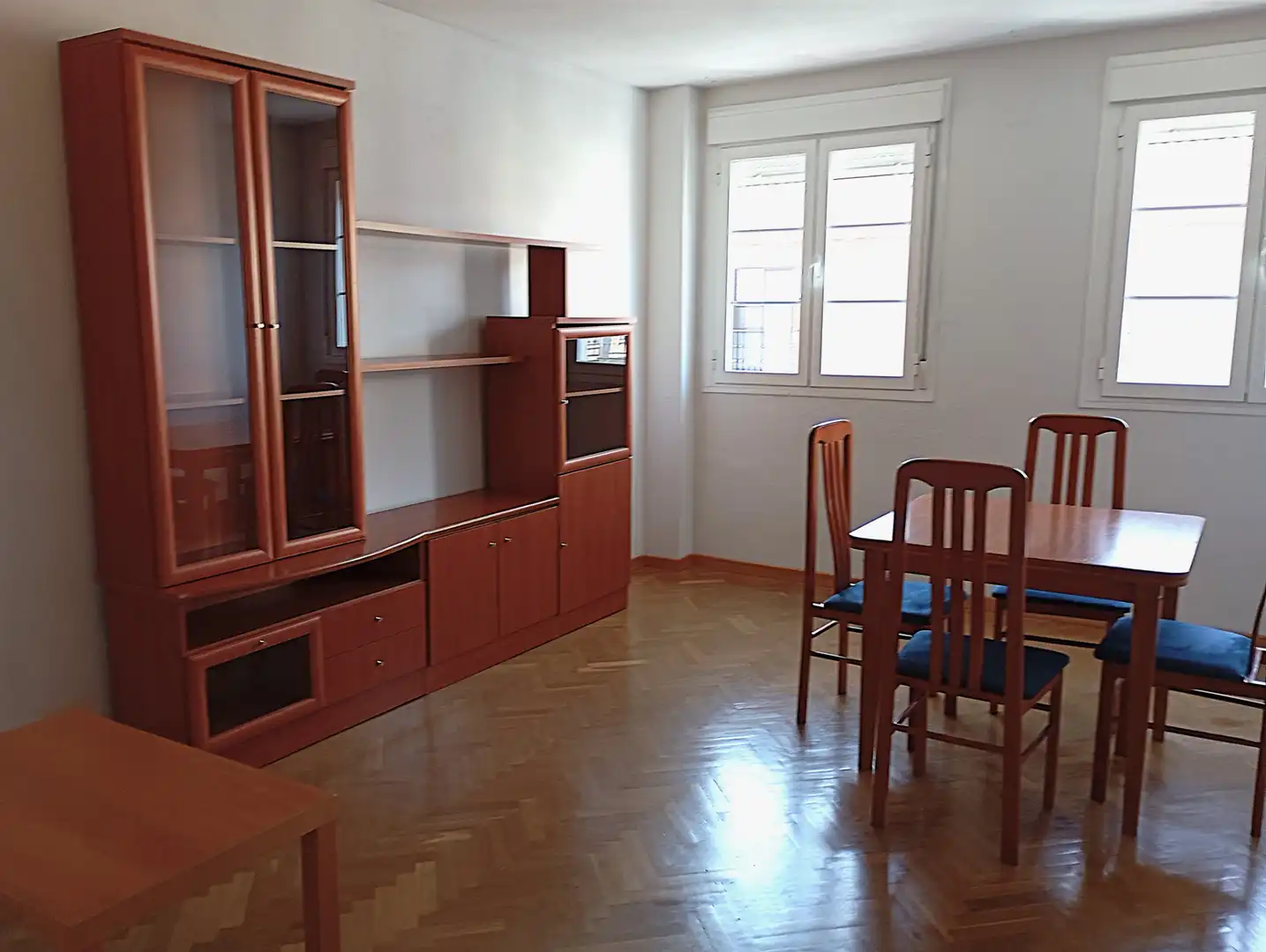 Sala d'estar de Apartament de lloguer en Aranjuez amb Aire condicionat, Calefacció i Parquet