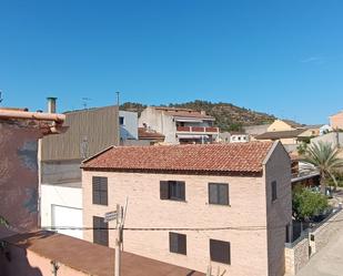Vista exterior de Casa o xalet en venda en Garcia amb Aire condicionat, Calefacció i Terrassa