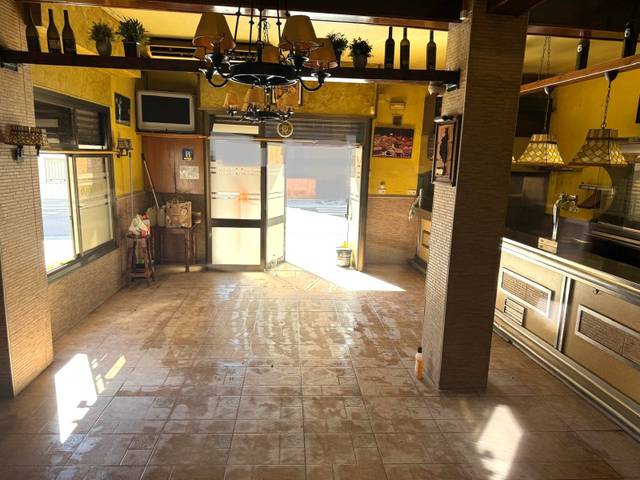 Local comercial en Venta en Egara