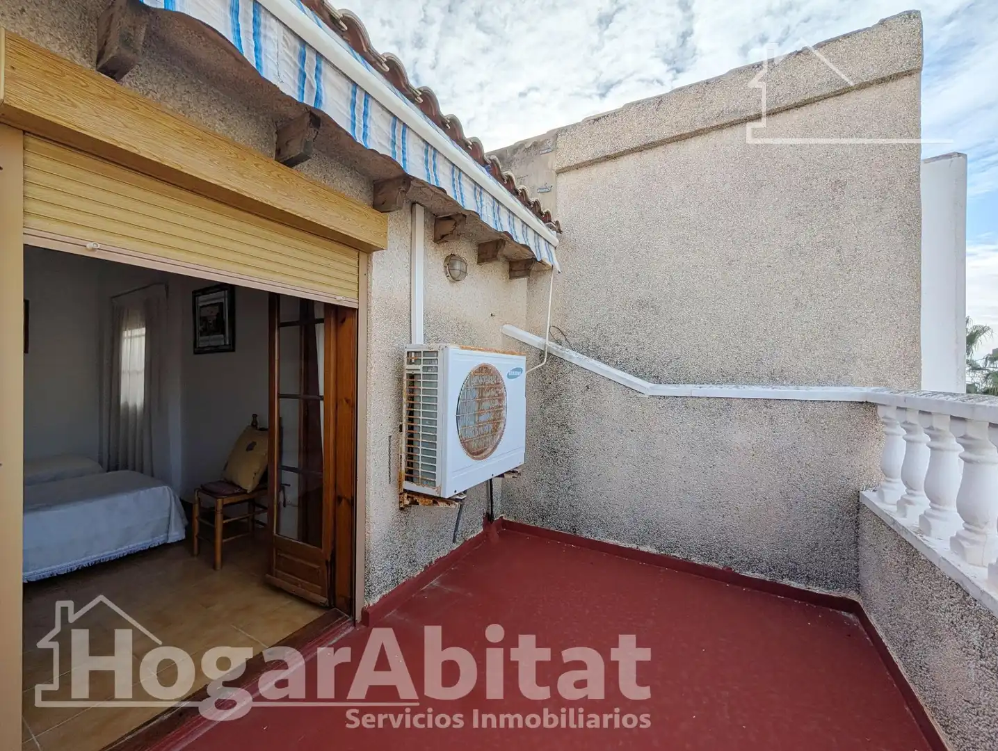 Vista exterior de Casa o xalet en venda en Santa Pola amb Aire condicionat, Terrassa i Moblat