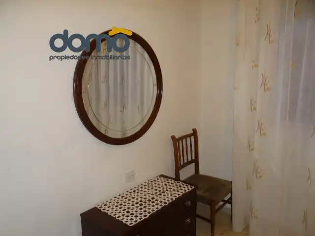 Schlafzimmer von Wohnung zur untervermieten in Granada mit Heizung, Möbliert und Waschmaschine