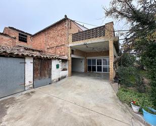 Vista exterior de Casa o xalet de lloguer en  Lleida Capital amb Jardí privat, Terrassa i Piscina