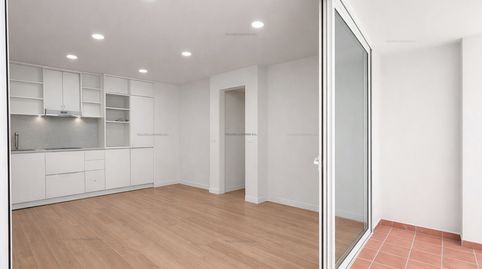 Foto 3 de Piso en venta en Canovelles, Barcelona