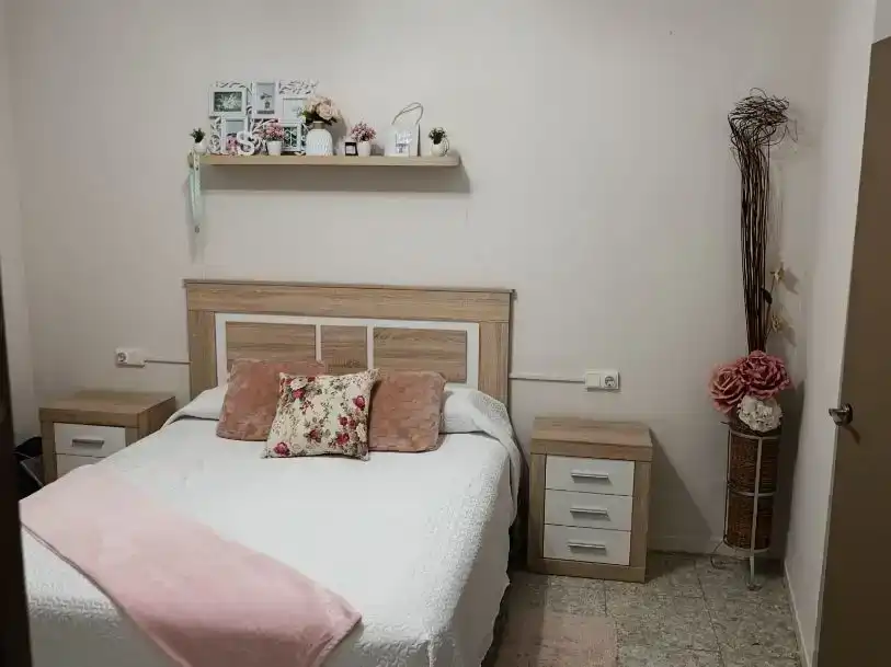 Habitación de Casa adosada en venta en Marmolejo con Aire acondicionado, Trastero y Amueblado