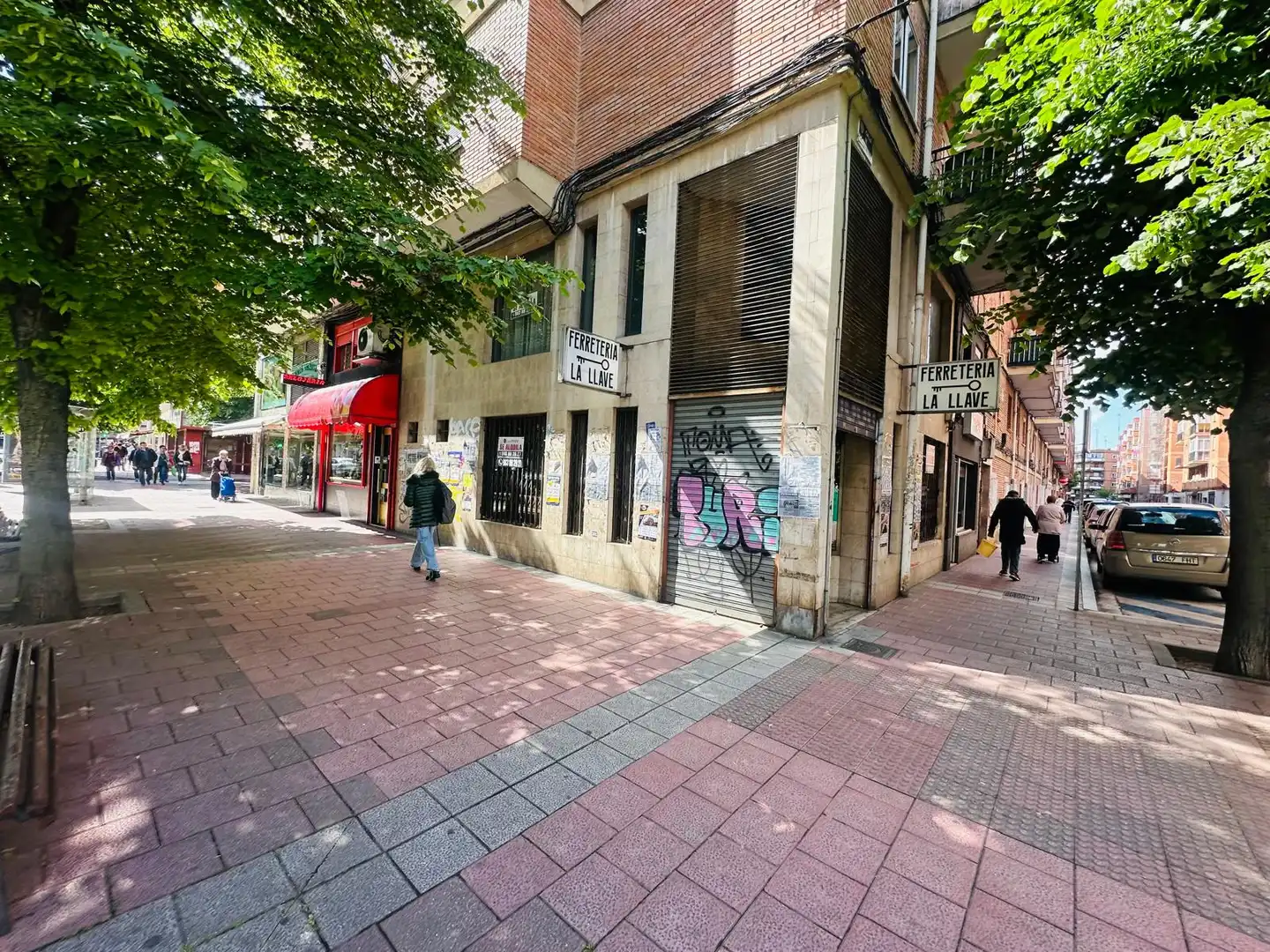 Vista exterior de Local de lloguer en Valladolid