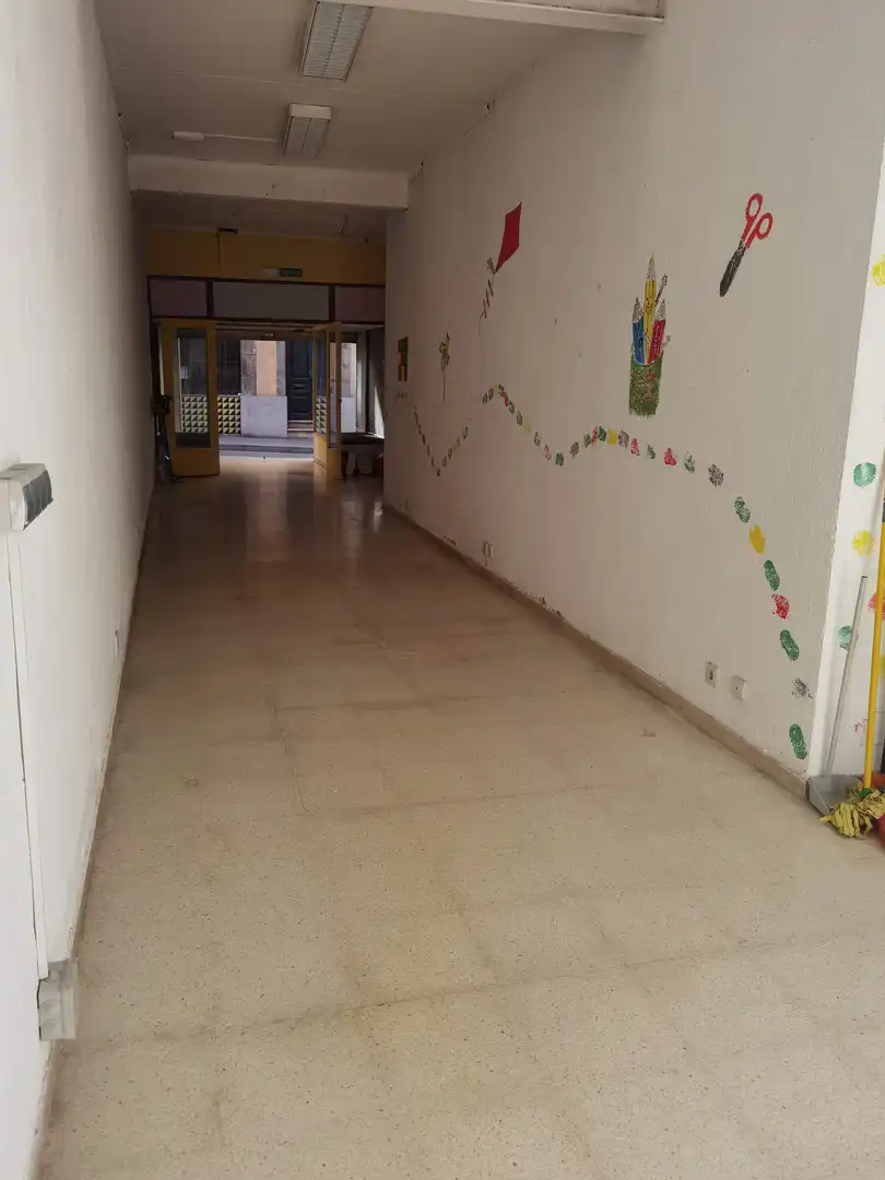 Commercial properties for rent in Centre