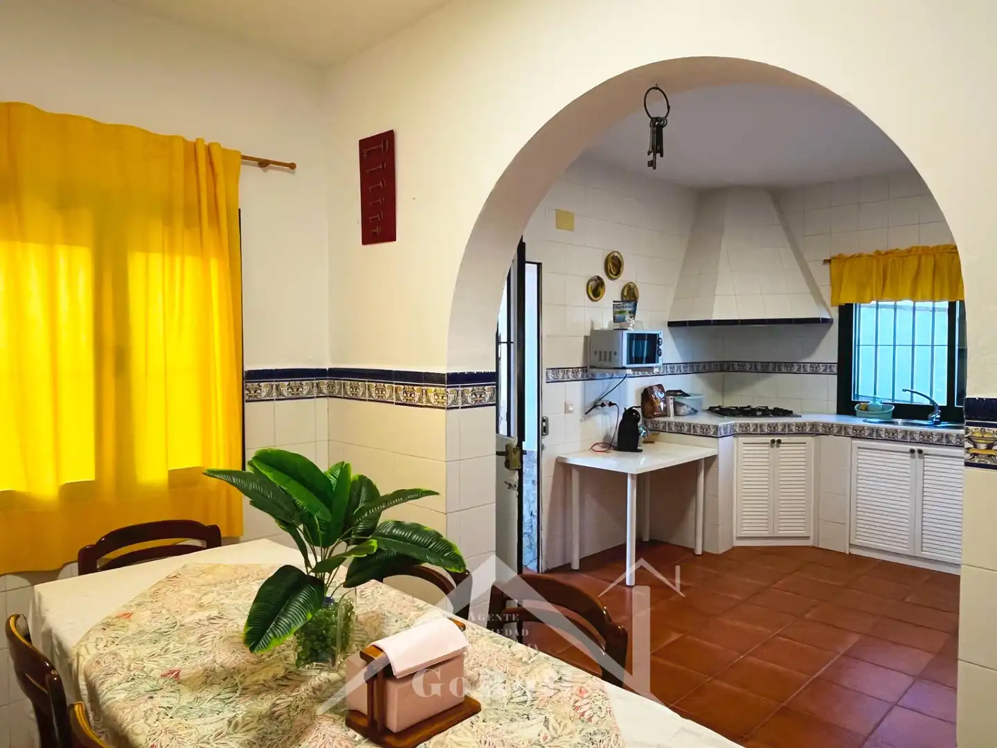 Cuina de Casa o xalet en venda en Castilblanco de los Arroyos amb Aire condicionat, Jardí privat i Terrassa