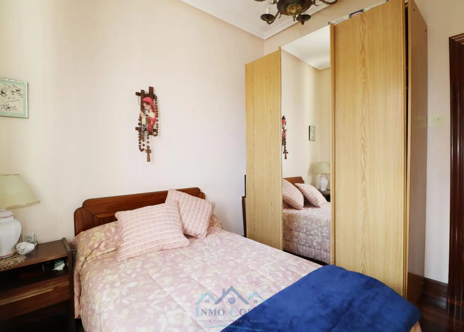 Habitación de Piso en venta en Irun  con Calefacción y Trastero