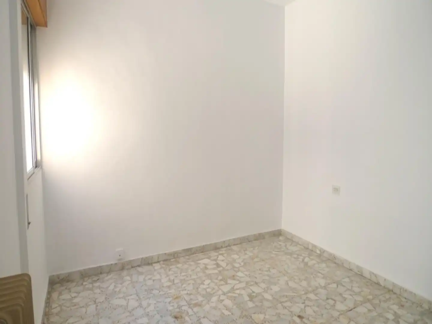 Dormitori de Pis en venda en Baza