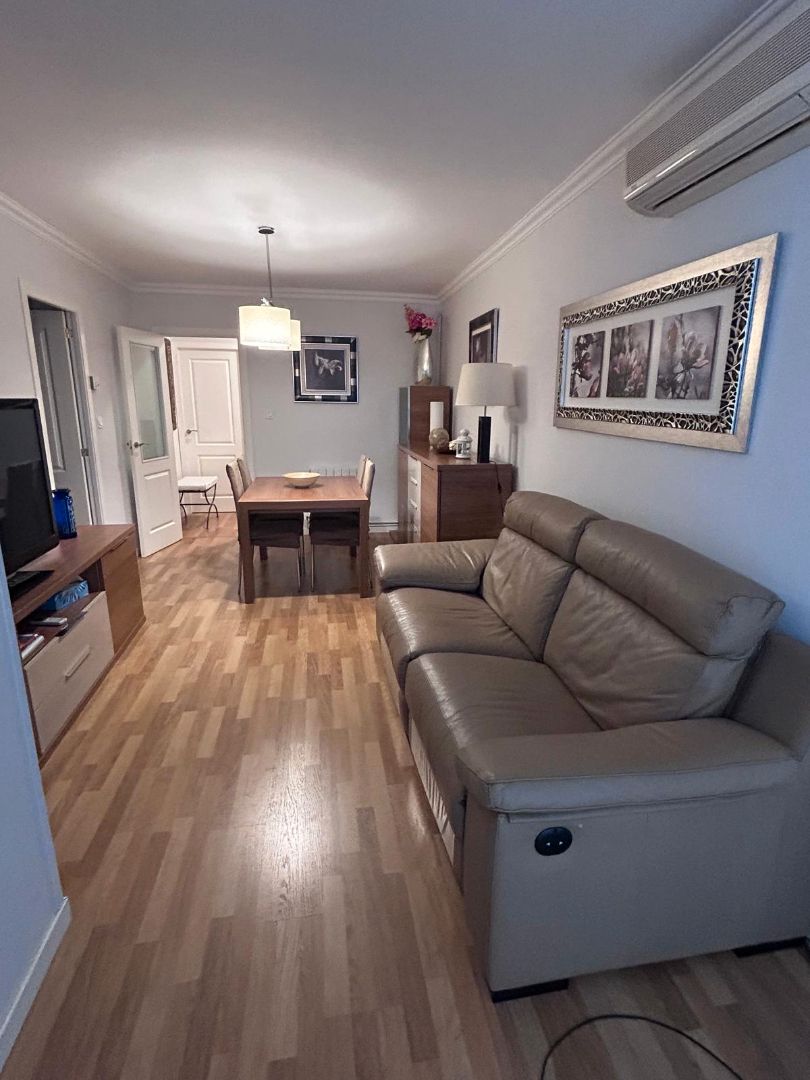 Living room of Flat for sale in Badalona  with Air Conditioner, Heating and Parquet flooring