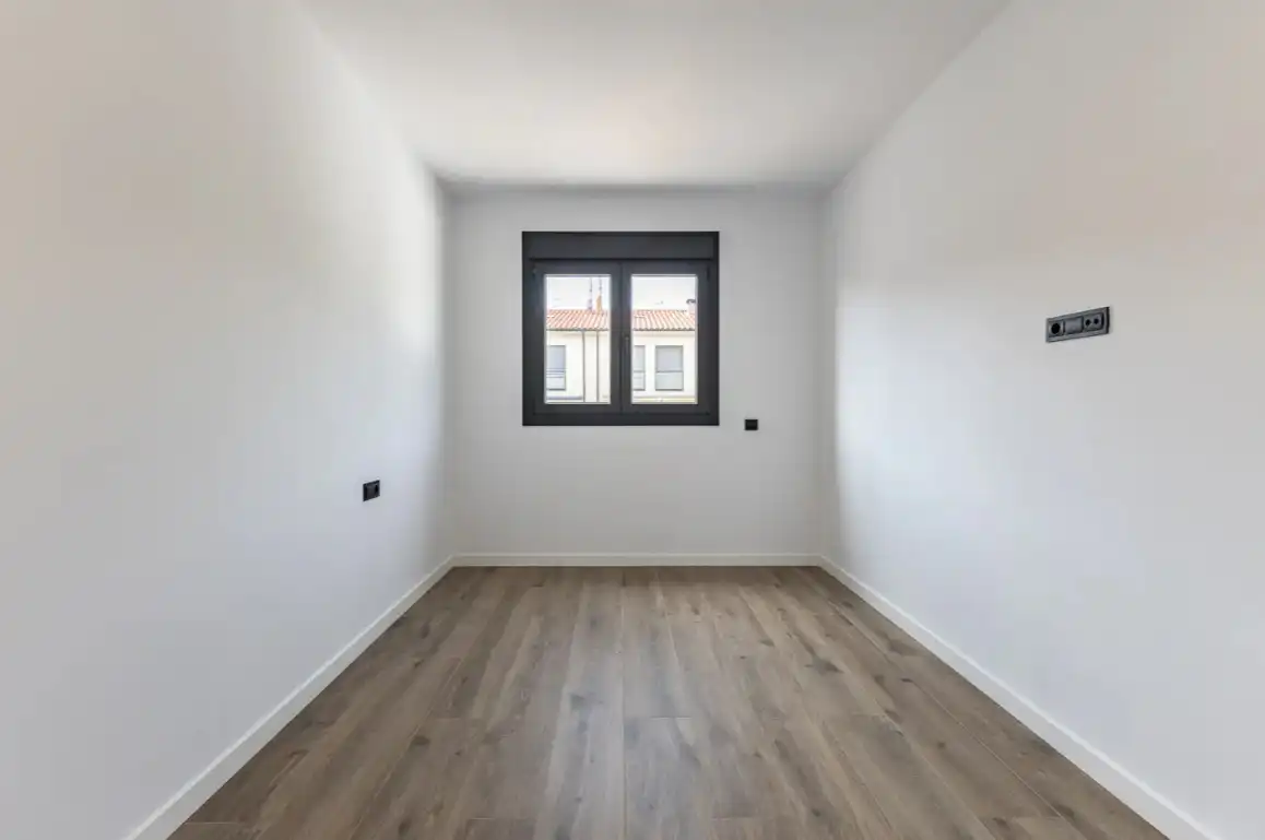 New build Terraced house with garden for sale in Carrer del Pintor Guàrdia, imagen 31