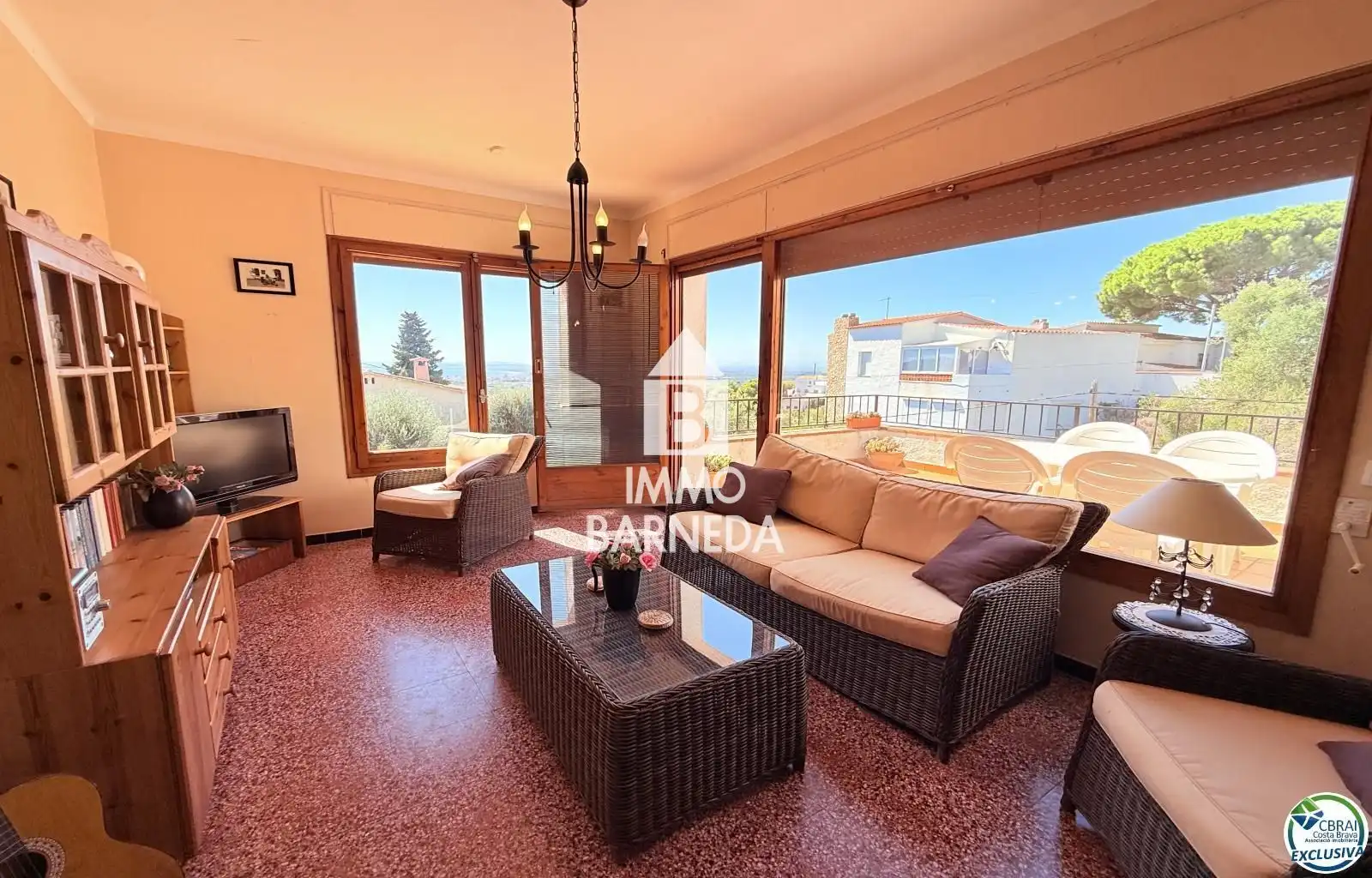 Vista exterior de Casa o xalet en venda en Roses amb Jardí privat i Terrassa