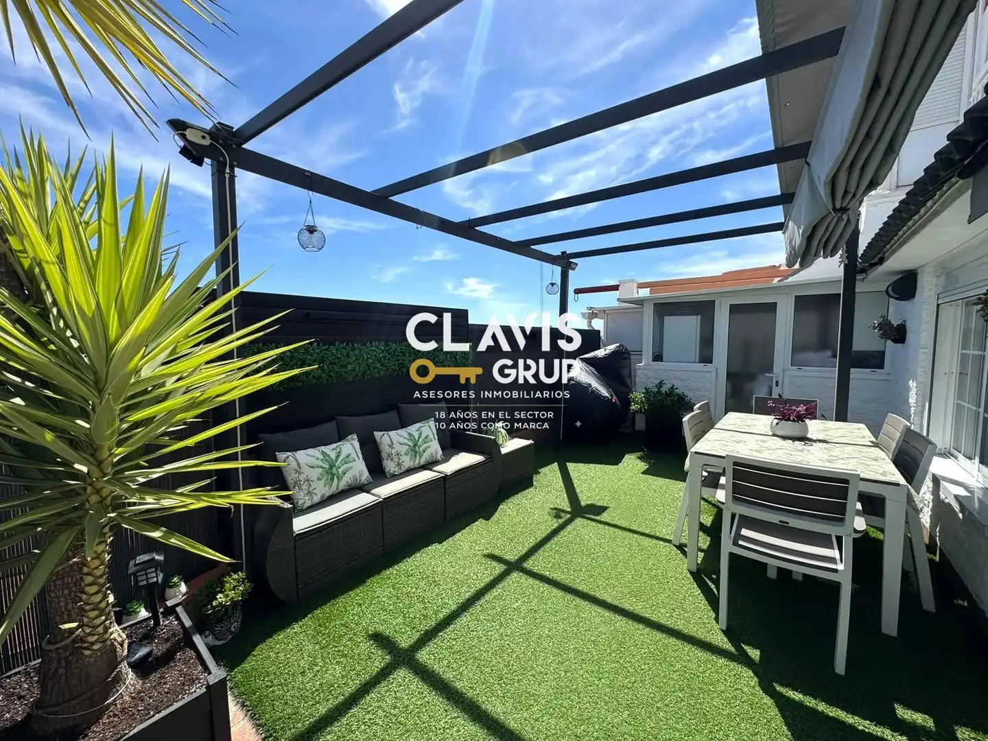 Penthouse mit Terrasse zum Verkauf in Nou Barris