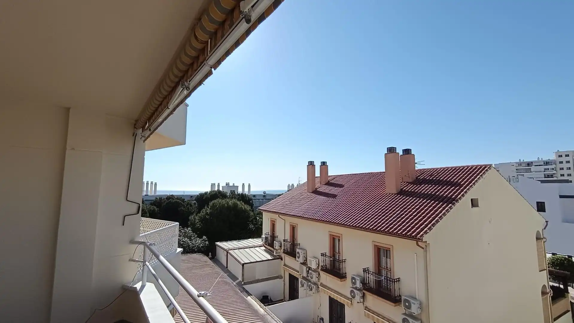 Flat with pool for sale in La Carihuela - Los Nidos, imagen 33