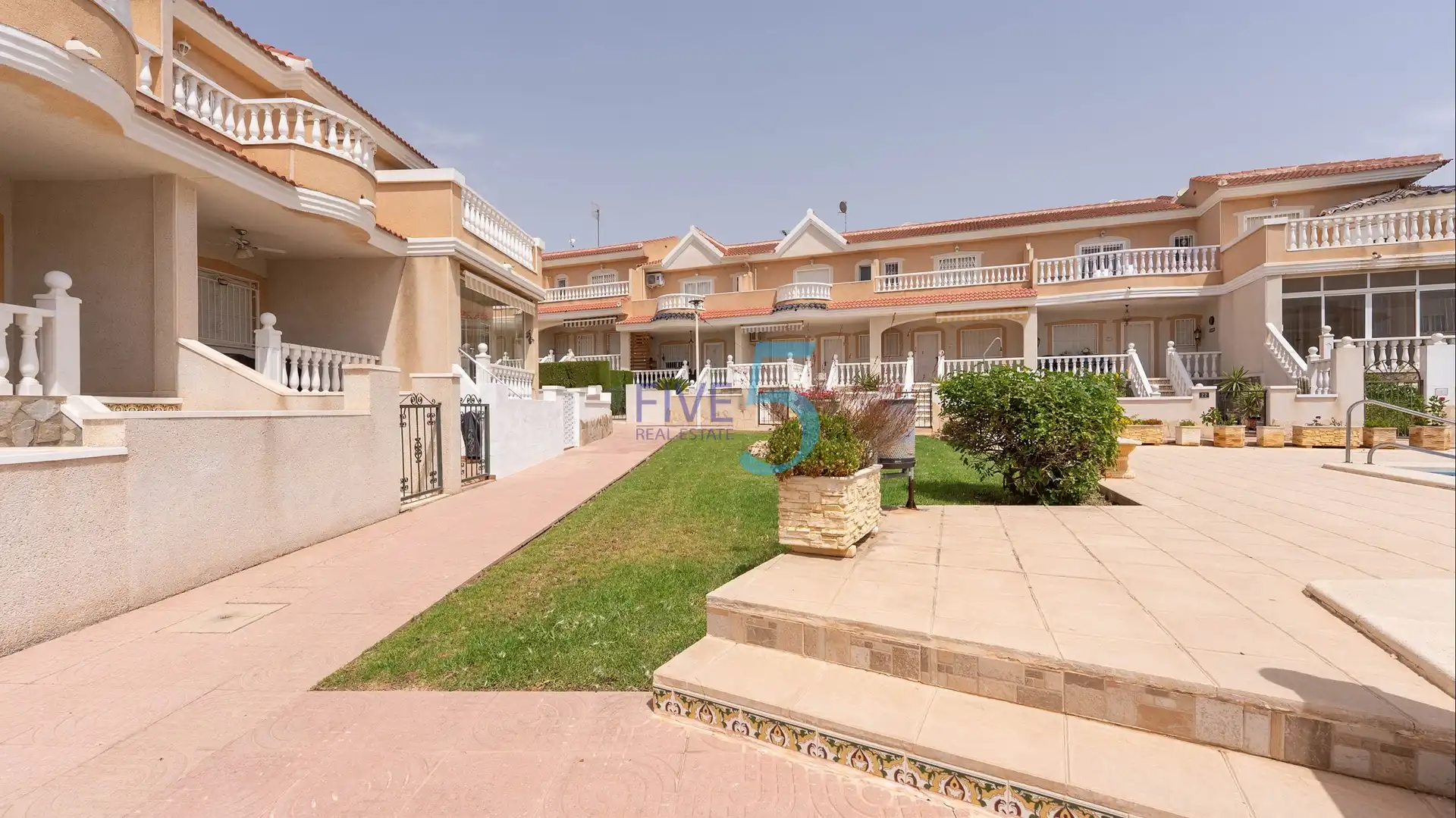 Casa a schiera con piscina in vendita a Ciudad Quesada, imagen 2