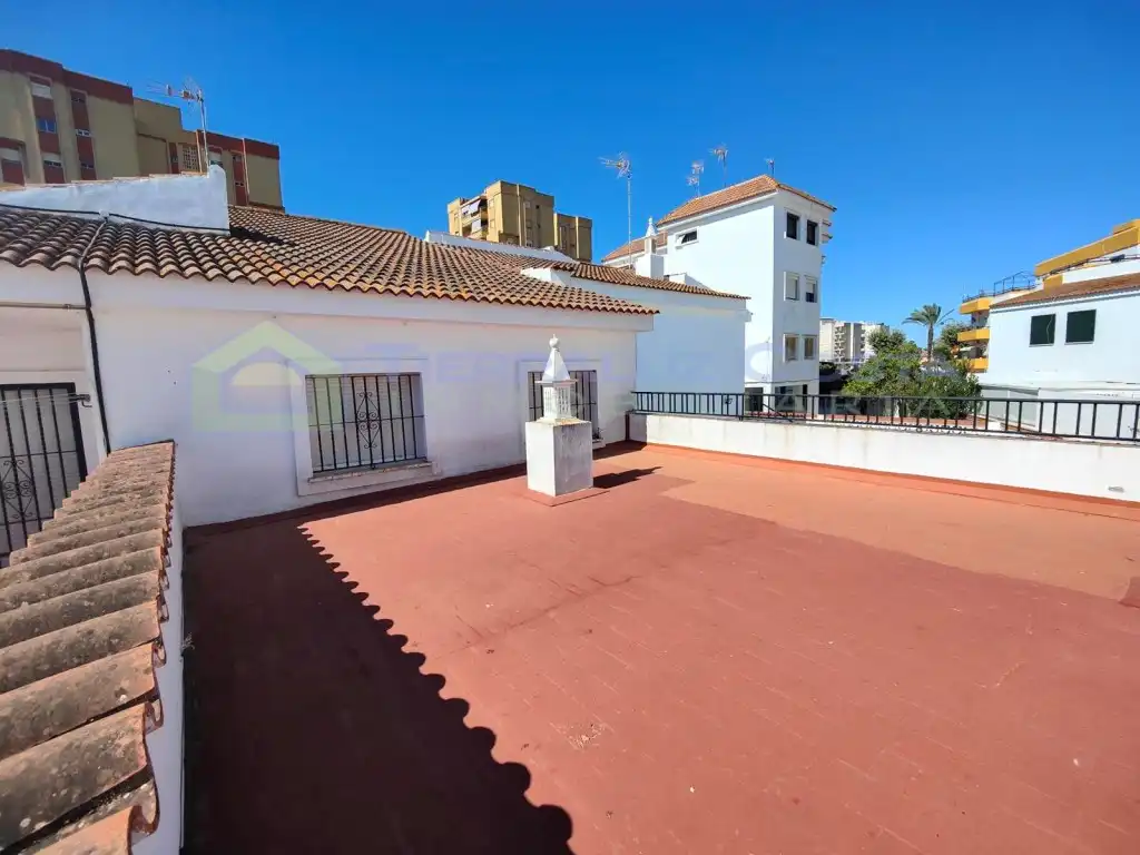 Terrassa de Casa o xalet en venda en La Antilla amb Jardí privat, Terrassa i Traster