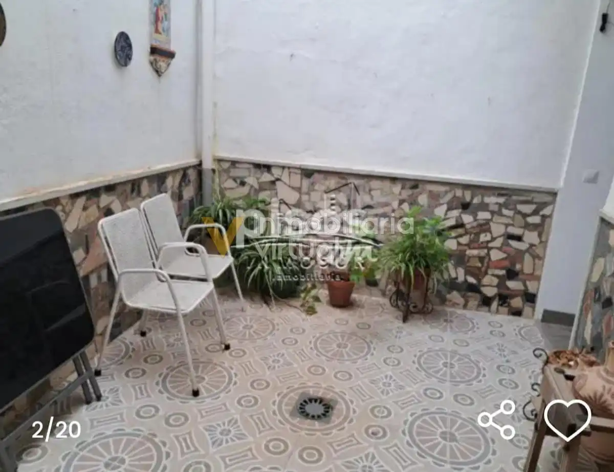 Casa en venda a Calle Viana