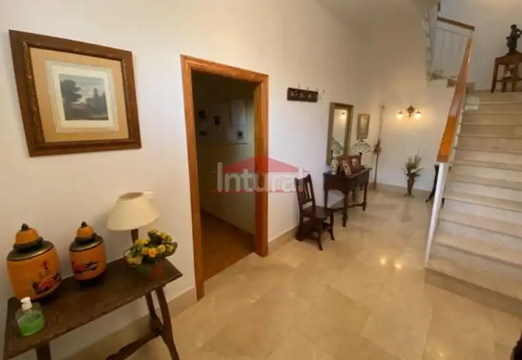 Houses for sale in  Albacete Capital  with Air Conditioner, Terrace and Storage room