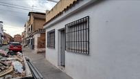 Vista exterior de Casa adosada en venda en  Granada Capital