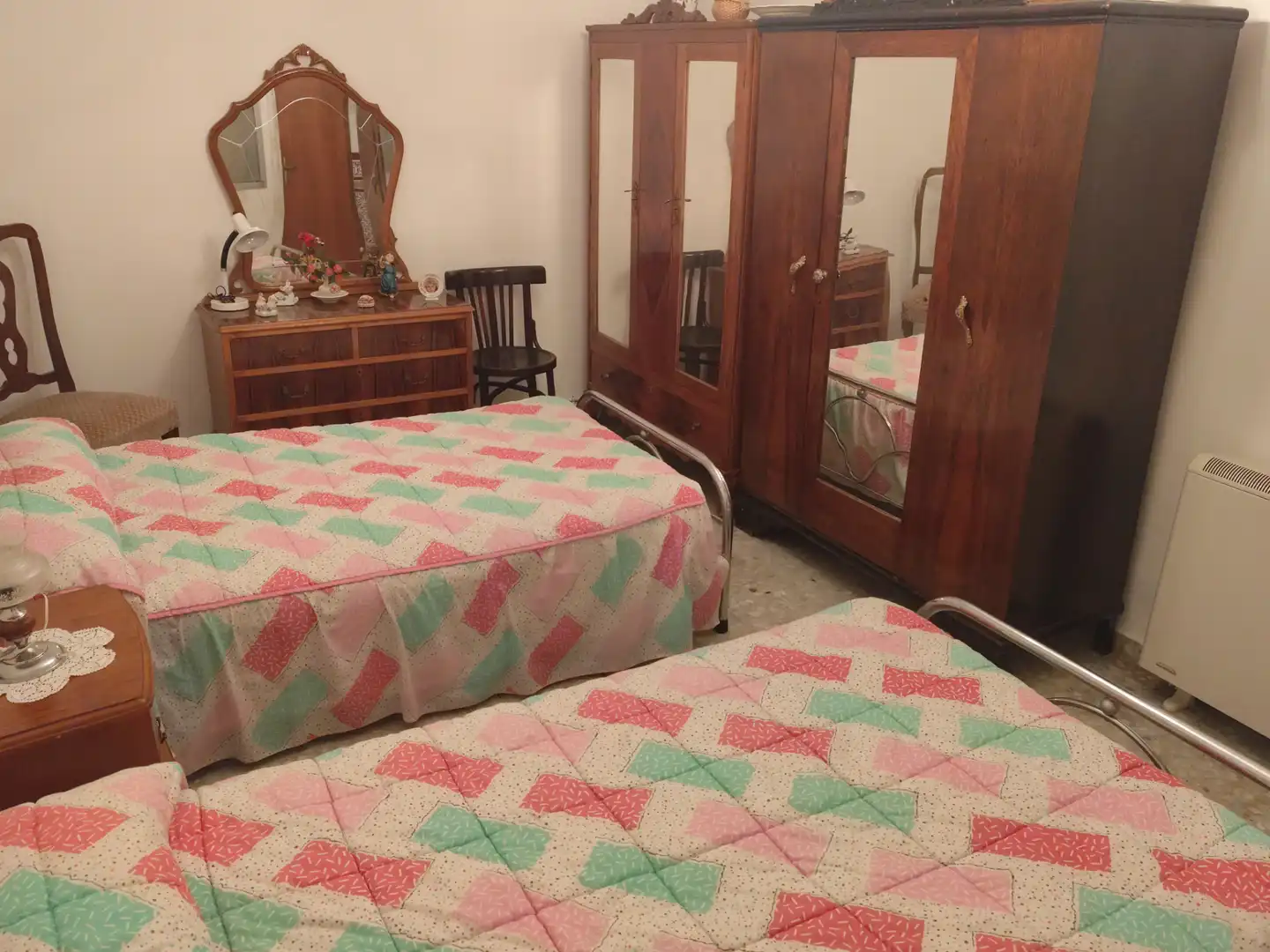 Dormitori de Casa o xalet en venda en Polán amb Calefacció, Jardí privat i Moblat