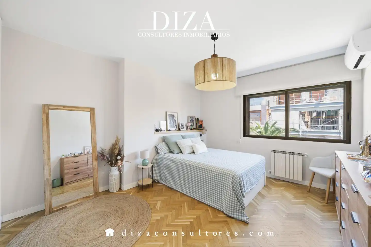 Bedroom of Houses for sale in Madrid  with Air Conditioner, Heating and Terrace