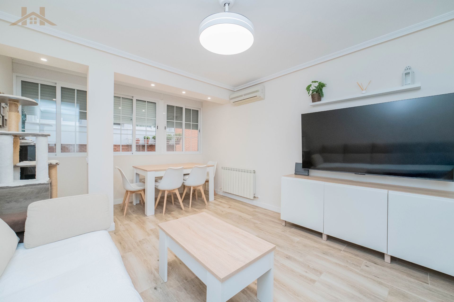 Sala d'estar de Pis en venda en Villaviciosa de Odón amb Aire condicionat i Calefacció