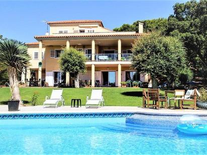 Jardí de Casa o xalet en venda en Sotogrande amb Jardí privat, Terrassa i Piscina