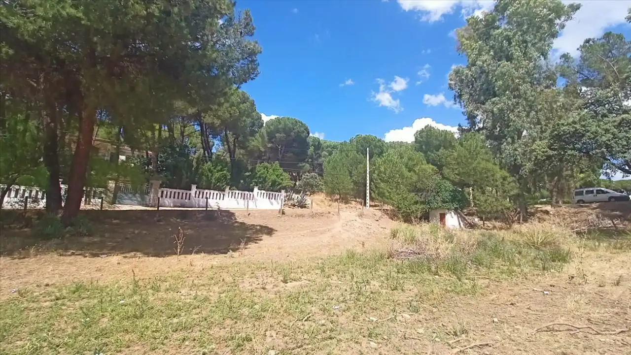 Residencial en venda a Cm Campamento, Cerro Muriano