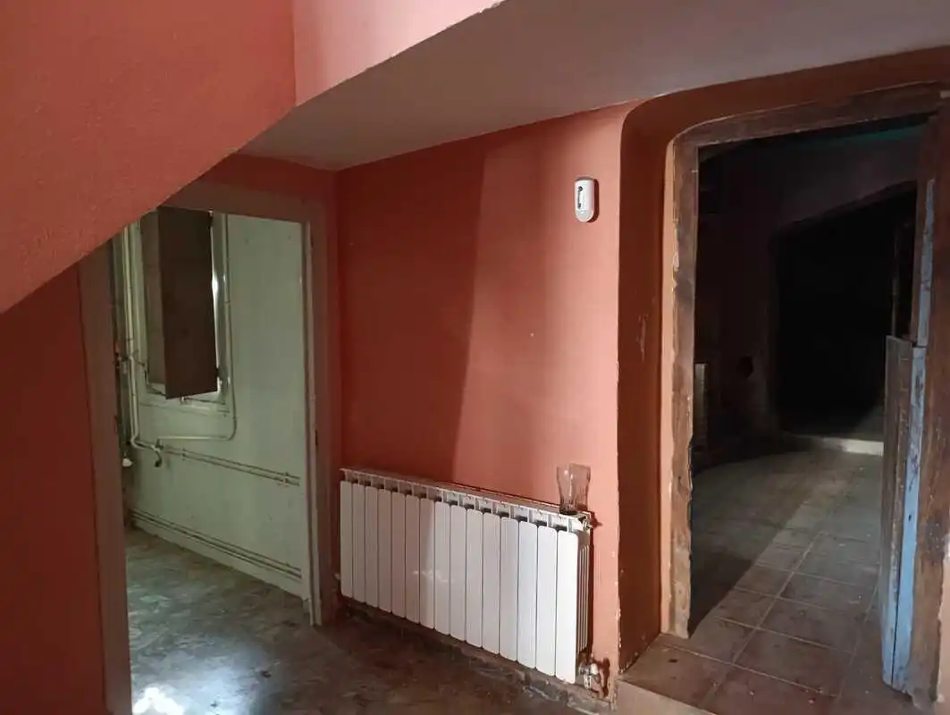 Casa con terraza en venta en Calle CONSTITUCION ESPAÑOLA, imagen 3