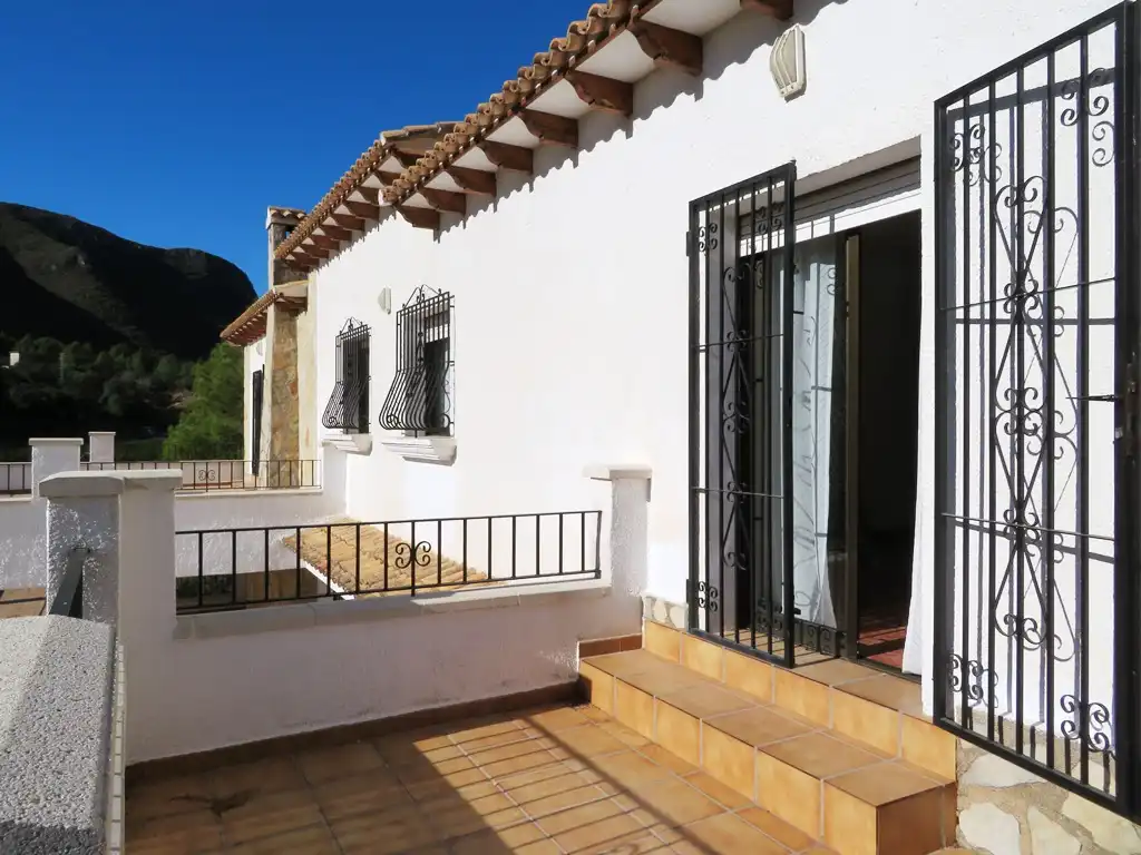 Terrassa de Casa o xalet en venda en L'Atzúbia amb Jardí privat, Terrassa i Traster