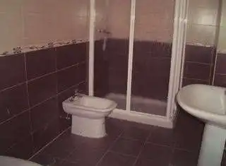 Baño de Ático en venta en Villamayor con Calefacción, Terraza y Trastero