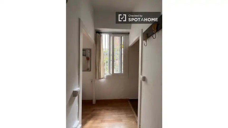 Flat with terrace to rent in Sants - Montjuïc, imagen 8