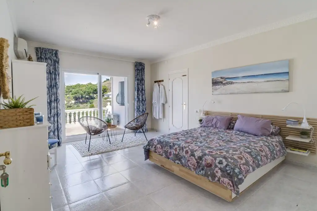 Dormitori de Casa o xalet en venda en Mijas amb Aire condicionat, Calefacció i Jardí privat