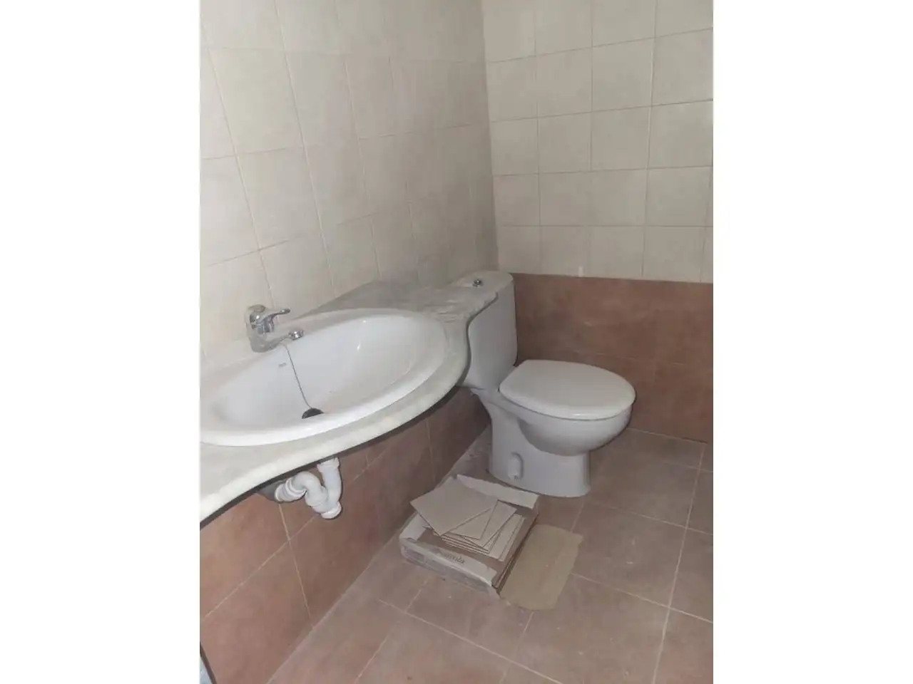 Baño de Casa o chalet en venta en La Roca del Vallès con Aire acondicionado, Calefacción y Jardín privado