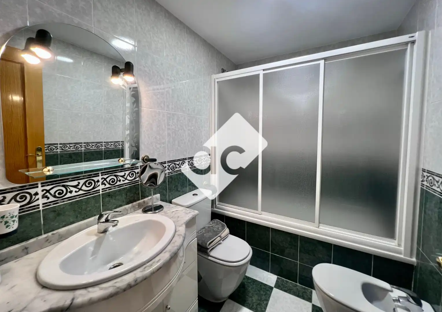 Bathroom of Flat for rent in Albal  with Air Conditioner, Heating and Furnished