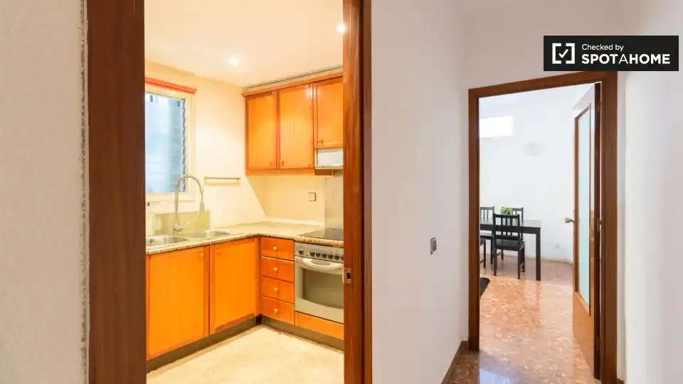 Kitchen of Flat for share in Barcelona  with Air Conditioner, Heating and Furnished