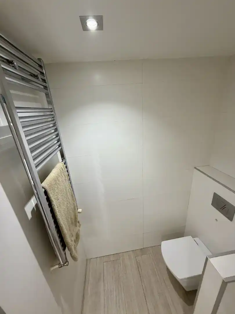 Baño de Piso en venta en Alicante / Alacant con Aire acondicionado