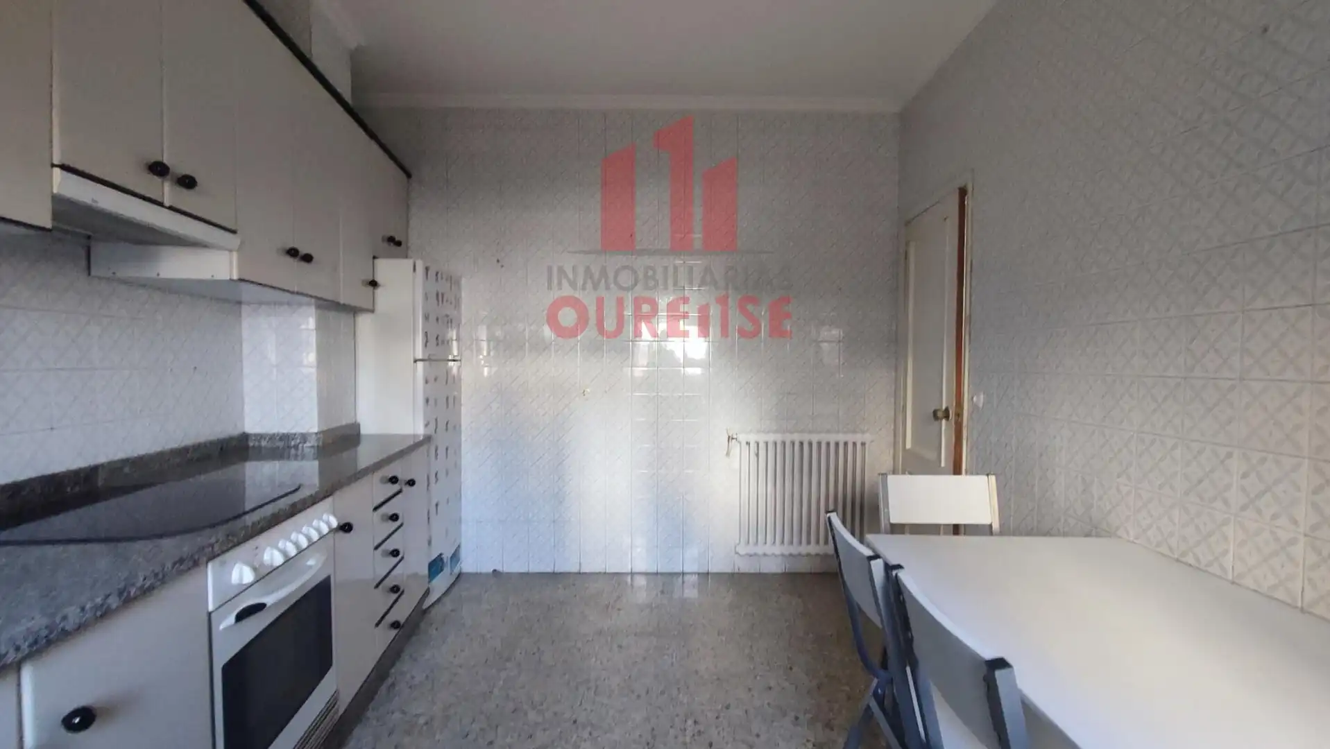 Küche von Wohnung zur Miete in Ourense Capital  mit Heizung, Möbliert und Balkon