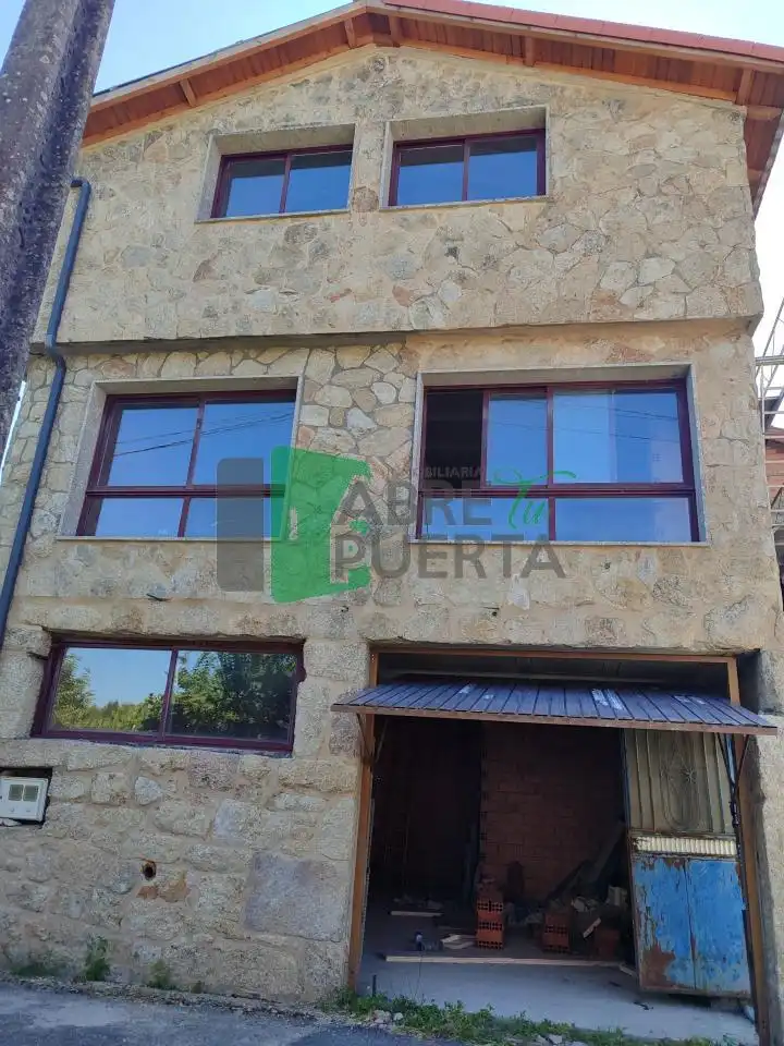House for sale in Nogueira de Ramuín, imagen 2